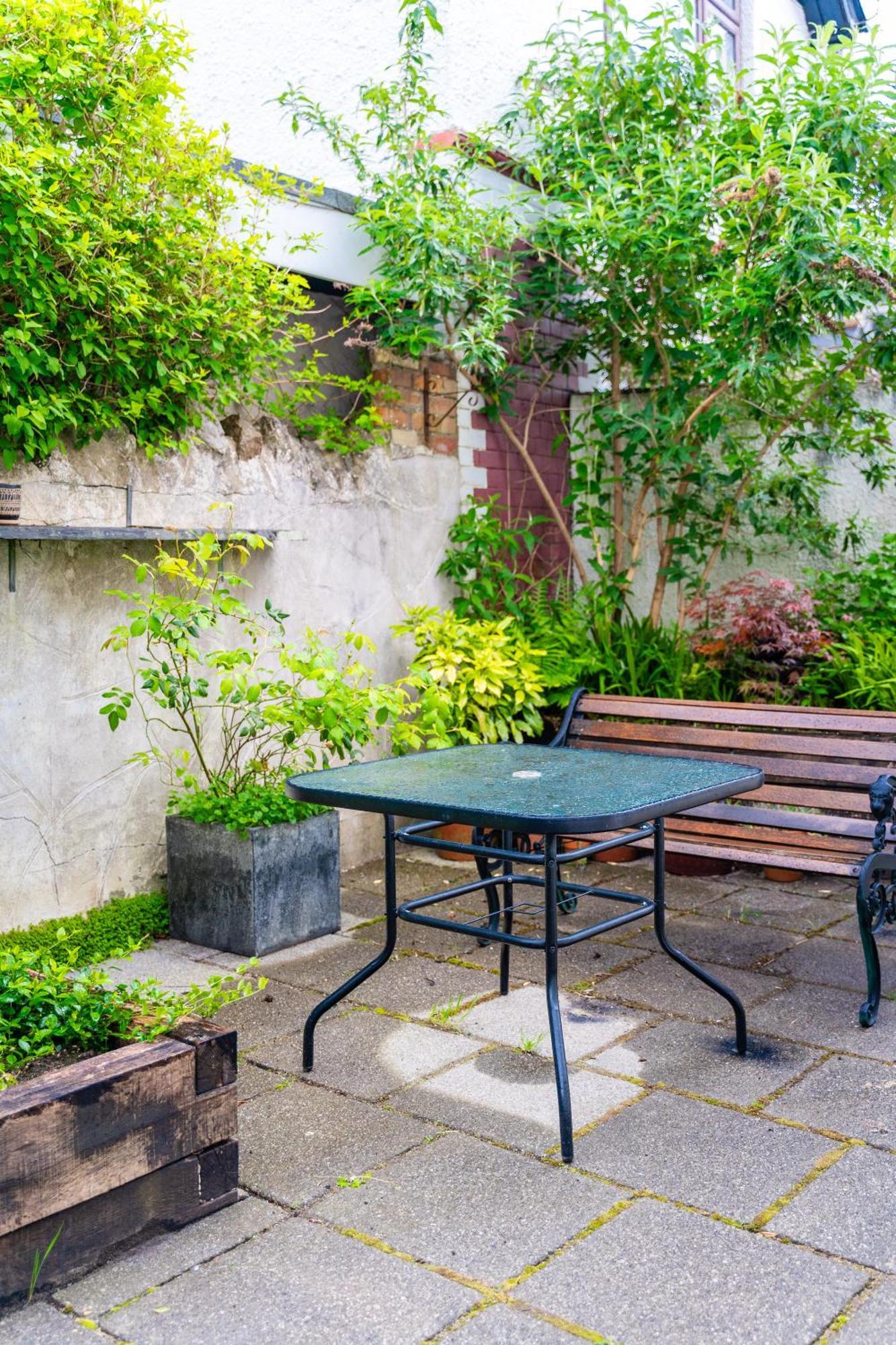 Inspohome Pontcanna Haven 2-Bed House Garden Netflix Games Freeparking 卡迪夫 外观 照片